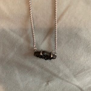 Kendra Scott necklace